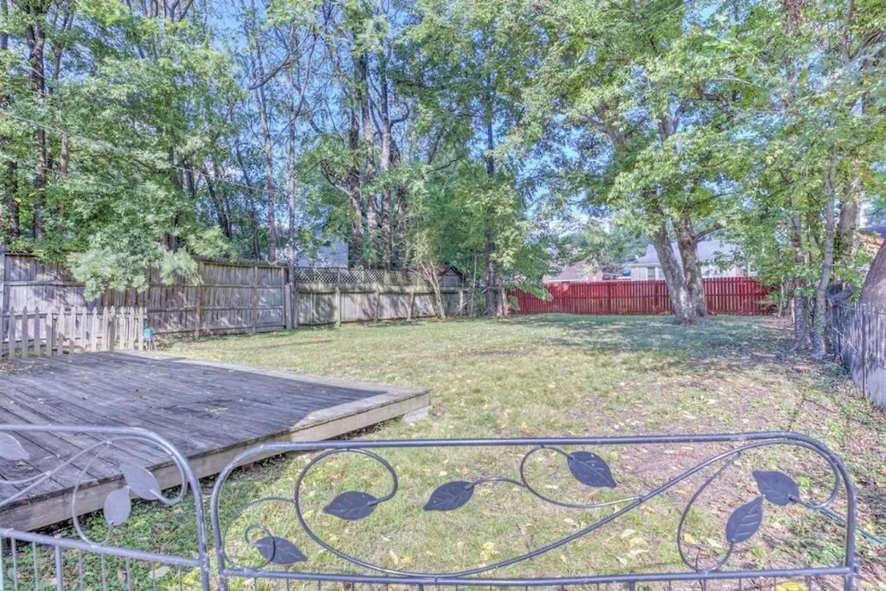 Дом отдыха Twin Bungalows Near Cooper Young Мемфис